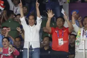 8 Ekspresi Presiden Jokowi nonton Asian Games 2018, heboh banget