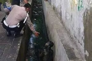 8 Momen bocah lagi apes ini bikin pengen ketawa tapi kasihan