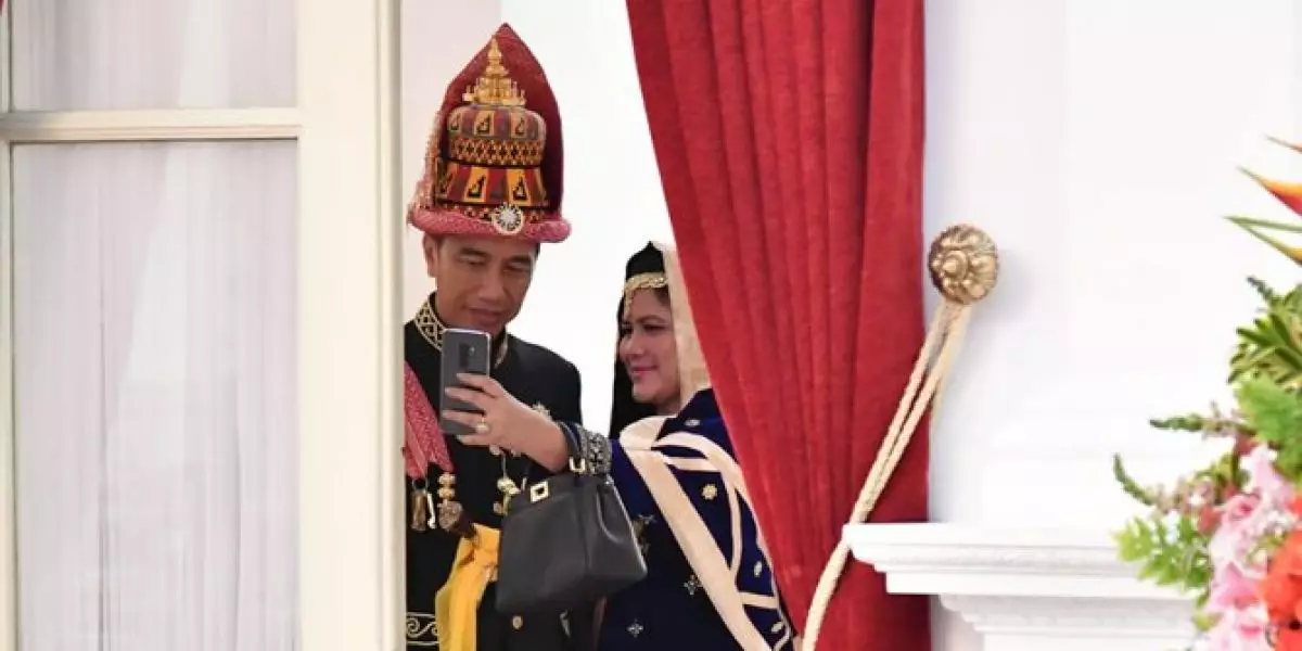 Jokowi & Iriana hadiri pernikahan anggota Paspampres, begini potretnya