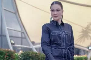 4 Seleb ini unggah foto mata sembab habis putus cinta, sedih berat?