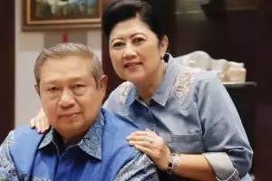 Pamer foto 44 tahun lalu, wajah Ani Yudhoyono bikin pangling