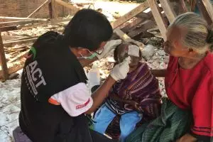 Kisah haru Rika, anak korban gempa Lombok yang mengidap penyakit kusta