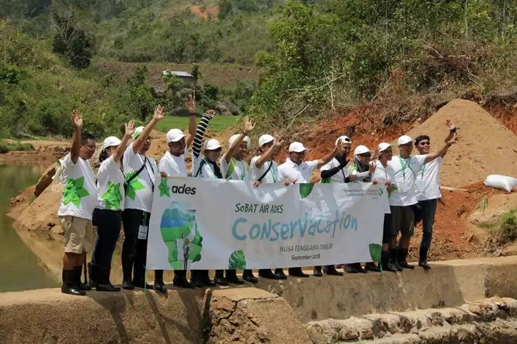7 Aksi milenial bantu konservasi air di pedalaman NTT, salut deh