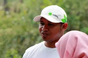 Begini perjuangan seorang pastor membangun pembangkit listrik di NTT