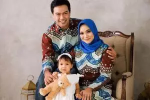 Hanum Rais dihujat warganet, begini dukungan bijak suaminya