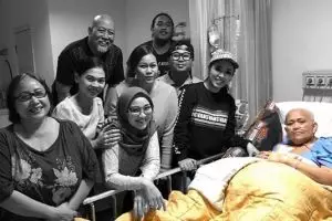 Istri Indro Warkop meninggal, 8 Komedian ini ucapkan bela sungkawa