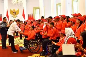 Ini kelakar Presiden Jokowi di hadapan atlet Asian Para Games