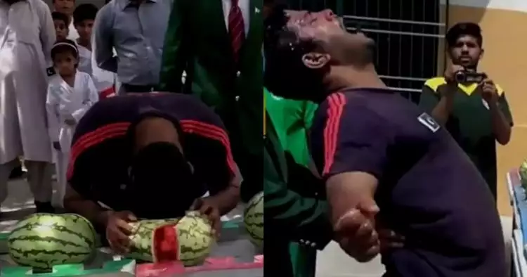 Pria ini pecahkan 49 semangka dengan kepala dalam 1 menit, sangar abis