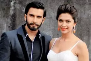 Ranveer-Deepika unggah undangan pernikahan, ini reaksi 8 seleb lain