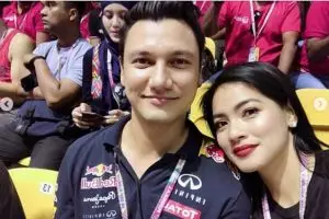 Jarang yang tahu, ini 5 bukti Christian Sugiono pencinta mobil sport