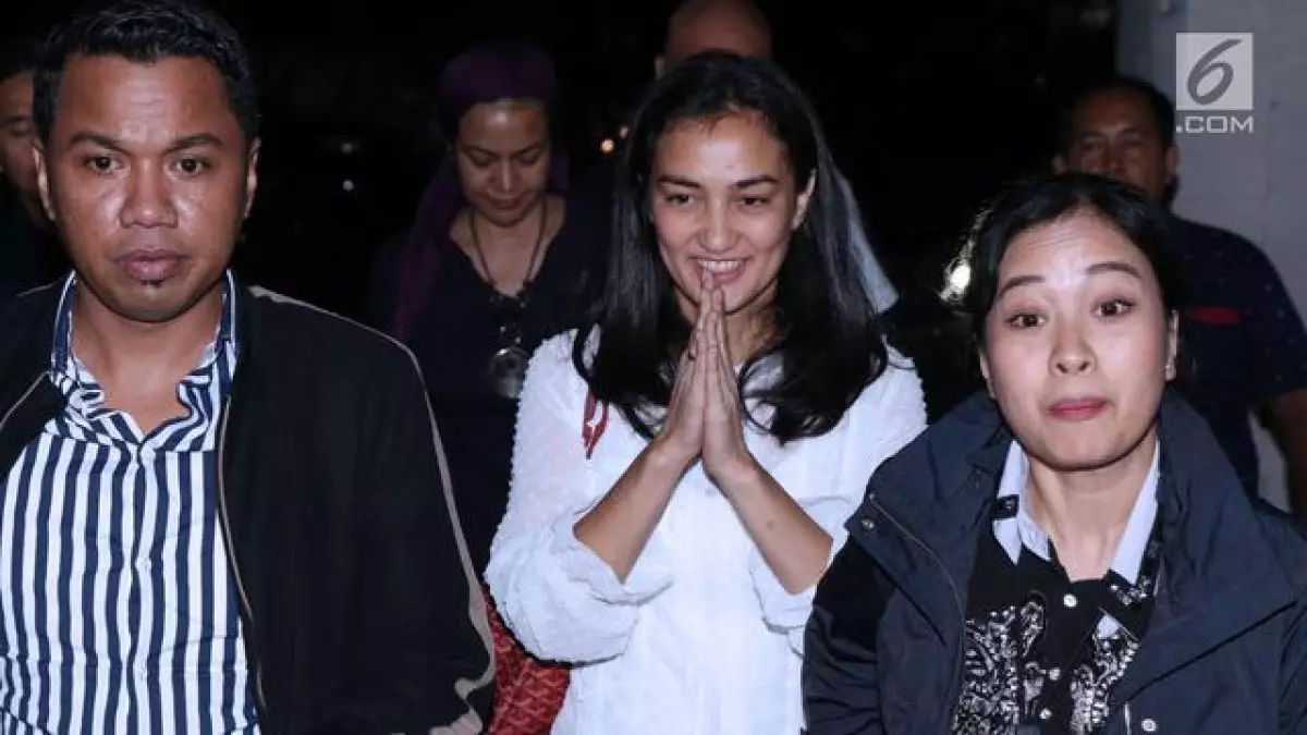 4 Kasus manajemen artis ribut dengan awak media, terbaru pihak Atiqah