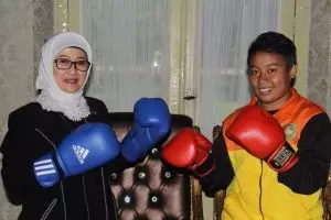 10 Potret Bupati Indramayu Anna, pengunduran dirinya mengejutkan