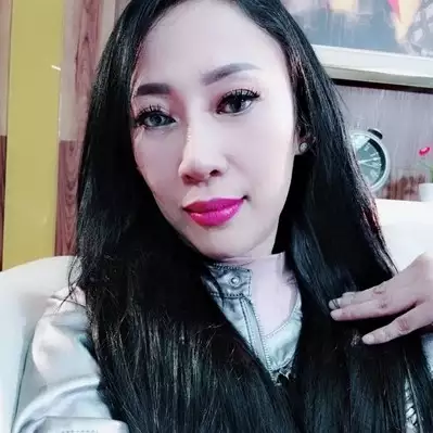 Unggah video vulgar, Dewi Sanca tuai kritikan pedas