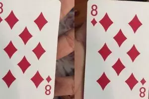 Ternyata di kartu 8 wajik ada nomor tersembunyi, bisa temukan?