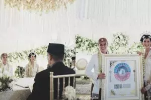 Ini suvenir cantik dalam pernikahan Baim Wong dan Paula Verhoeven