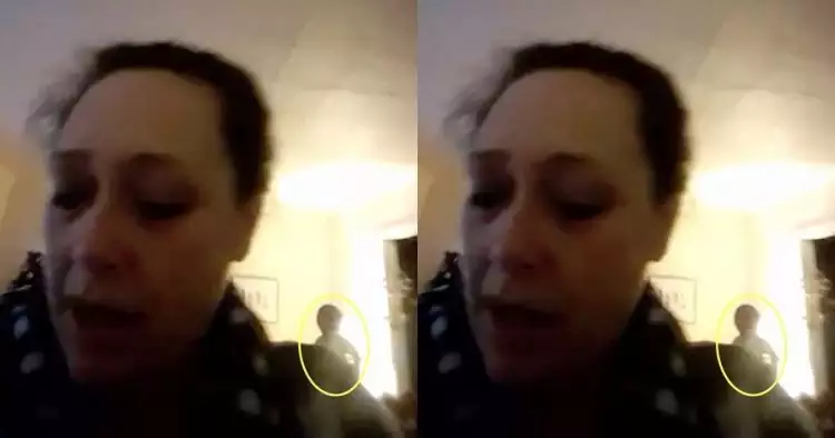 Wanita ini rekam penampakan mirip alien saat video call, ngeri