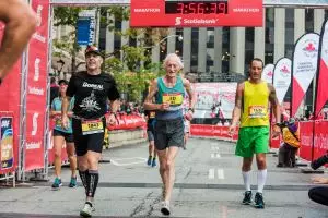 Kiat lomba lari tanpa memforsir tenaga dari atlet Dedeh Erawati