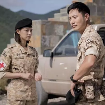 15 Pasang second lead drama Korea yang nggak kalah bikin baper