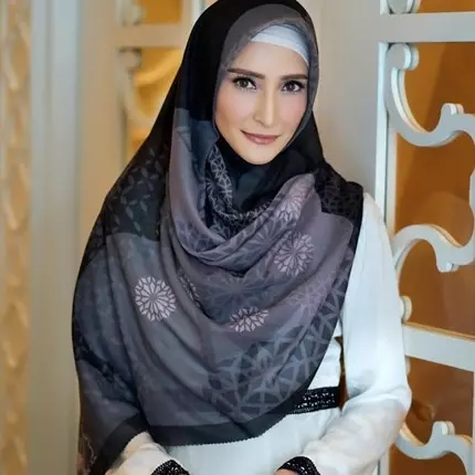 Intip bisnis Inneke Koesherawati selepas vakum dari dunia hiburan