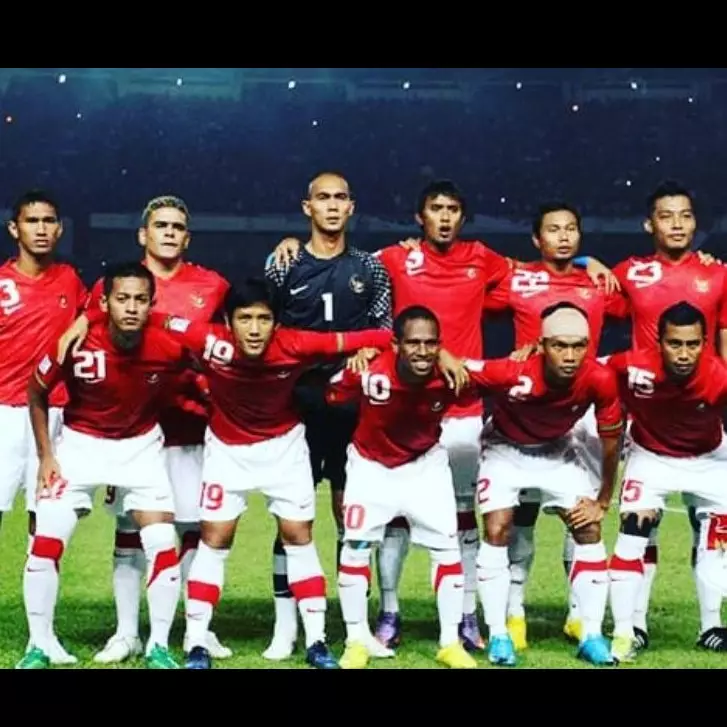  7 Potret kenangan M Nasuha di Piala AFF 2010 dengan kepala diperban
