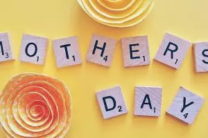 7 Puisi ibu ini dijamin bikin kamu makin sayang