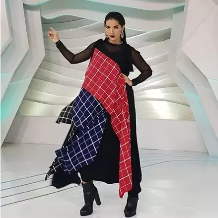 15 Gaya busana hamil ala Nadia Mulya ini kece maksimal