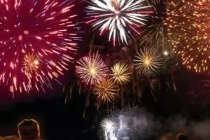 Ini tempat terbaik rayakan tahun baru di 7 kota di Indonesia