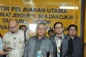 Mendagri dan Ketua DPR minta polisi usut hoax surat suara tercoblos 