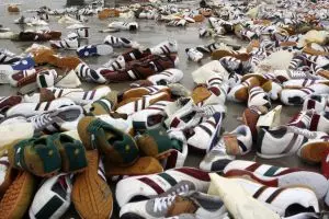 Jangan masukin kardus, ini cara simpan sneakers agar tetap awet