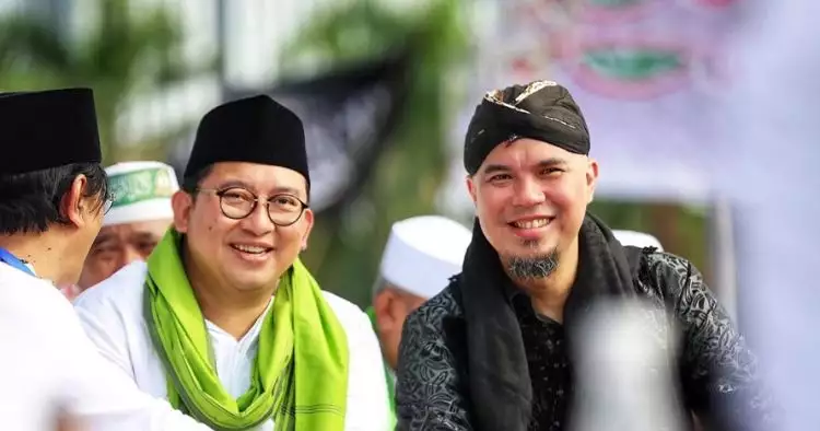 Fadli Zon-Ahmad Dhani tiru Jokowi cukur di Garut, warganet heran