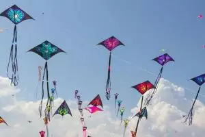 Polisi buru pemain layang-layang yang sebabkan pengendara tewas