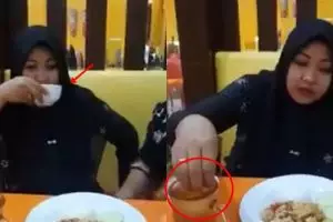 Keasyikan ngobrol, emak-emak ini malah minum air kobokan