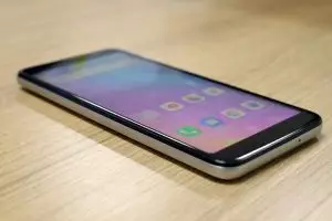 Nih bocoran smartphone canggih tapi harganya nggak bikin kantong jebol