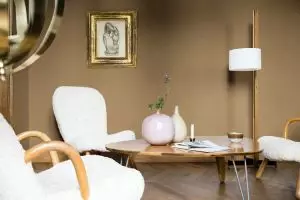 4 Tips menciptakan suasana ruangan jadi romantis, bikin tambah betah