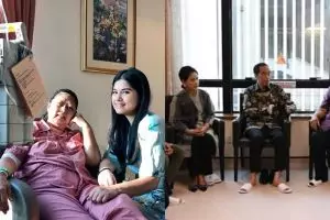 10 Momen Jokowi dan Iriana jenguk Ani Yudhoyono di Singapura