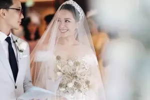 14 Momen pernikahan Yuanita Christiani di kapal pesiar, penuh haru