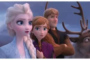 6 Fakta menarik film Frozen 2, karakter Elsa diubah