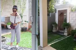 12 Penampakan rumah Irish Bella, megah dan mewah abis