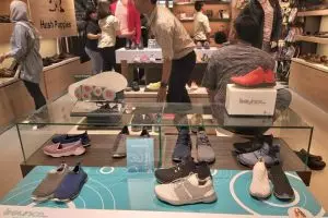 Gunakan teknologi bounce, sepatu ini nyaman untuk berbagai fungsi