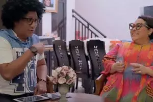 Kisah di balik Nunung sering ngompol di panggung ini tak kamu duga