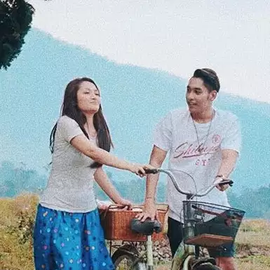 4 Fakta cincin lamaran Siti Badriah dengan Kris, romantis abis