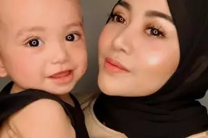 7 Potret rumah baru Rachel Vennya, kolam renangnya di rooftop