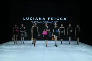 Koleksi tas desainer ini lengkapi tampilan para model di IFW 2019