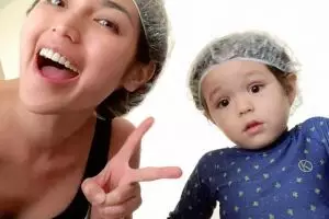 Mandi bareng Jessika Iskandar, komentar El Barack bikin kaget