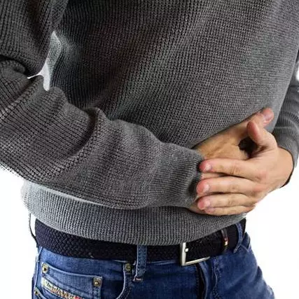 7 Cara mengatasi kembung secara alami, tanpa efek samping