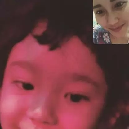 Super sibuk, ini 10 momen Ayu Ting Ting video call dengan Bilqis