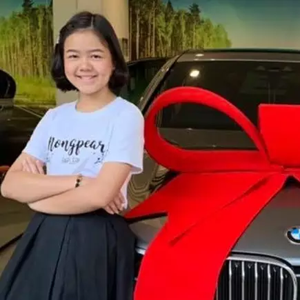 Remaja 12 tahun ini beri hadiah mobil mewah untuk dirinya sendiri