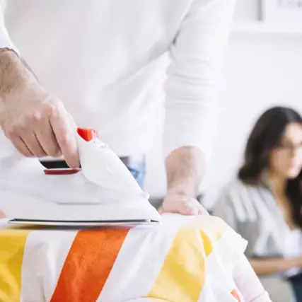 7 Cara merawat kaus sablon agar tetap awet