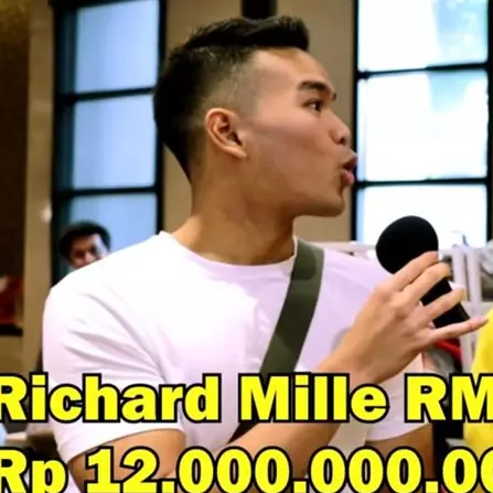 Heboh cowok pakai jam tangan Rp 12 miliar, faktanya bikin geram