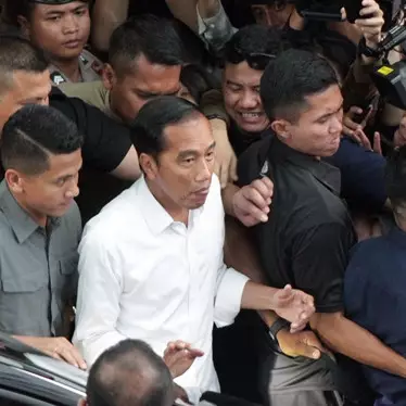 Jokowi sebut quick count sudah 100%